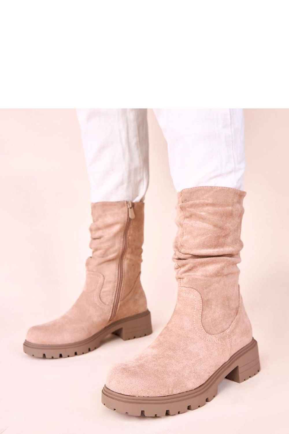 Boots model 221001